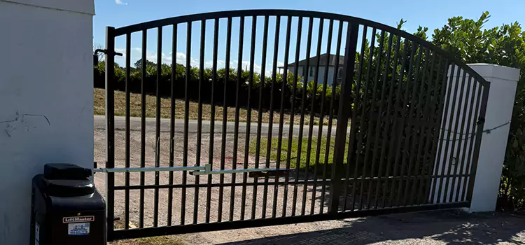 Driveway Fence Repair Granger
